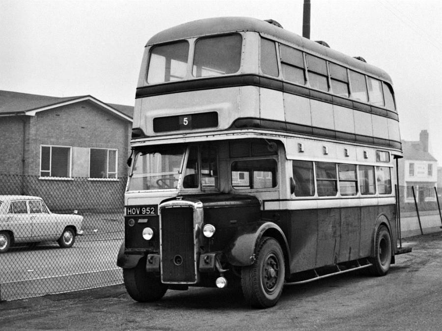  Daimler CVD6 1947 года  (фото 2 из 3)